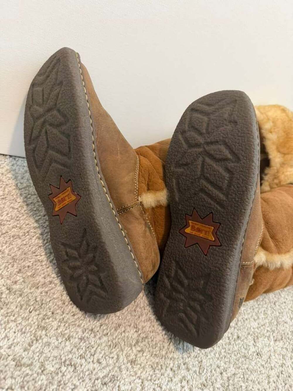 Born Shearling Fur Lined Tall Leather Brown Winter Boots Aztec Western Eskimo - Picture 4 of 8